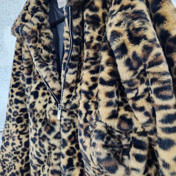 NWT A New Day Women's Faux Fur Leopard Print Zip Jacket Small - Picture 6 of 7
